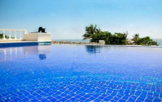 Oceanfront House Isla Mujeres Infinity Pool