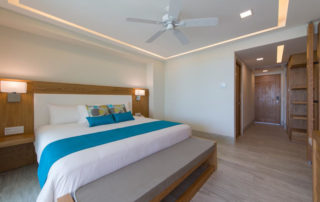 Izla Beach Front Hotel with Lost Oasis Isla Mujeres