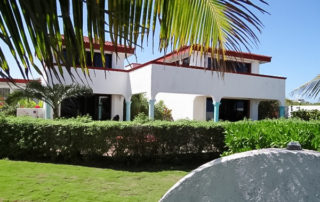 Casa Mar Turquesa with Lost Oasis Vacation Rentals